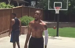 Qui se cache derrière l’imitateur des stars NBA ?