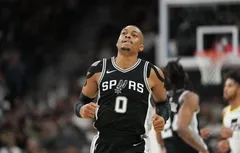 À San Antonio, Keldon Johnson se met à fond au service du collectif