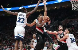Les Blazers mettent K.O. les Wolves au dernier round