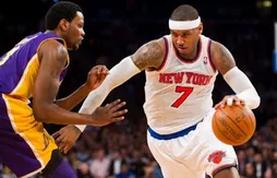 Les Knicks dominent les Lakers mais perdent Carmelo Anthony