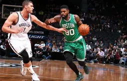 Boston : Amir Johnson se découvre un tir de loin