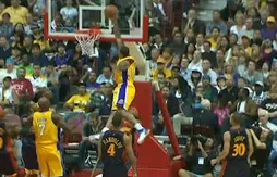 Le monster dunk du jour : Shannon Brown écrabouille Mikki Moore