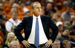 NCAA : après 17 saisons, l’université de Texas vire son coach Rick Barnes !