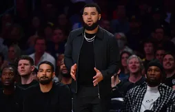 Fred VanVleet active son option et reste à Houston