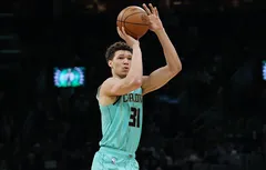 Tidjane Salaün prêt à trouver sa place chez les Hornets ?