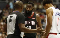 Présaison : James Harden fait le show pour les fans d’Honolulu