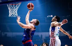 Nikola Jovic s’affirme pour la Serbie