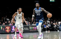 En triple-double, Julius Randle enfonce un peu plus les Nets