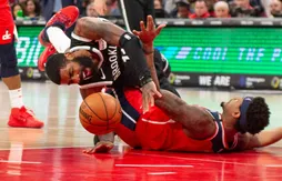 Kyrie Irving touché au genou