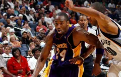 Le 22 mars 2007, Kobe Bryant continue sa folle série avec 60 points contre les Grizzlies