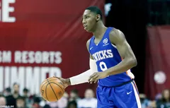 Summer League : un “double double” et enfin une victoire pour R.J. Barrett