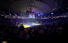 Une virée à Oakland pour ouvrir la boîte à souvenirs de l’Oracle Arena