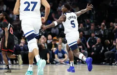 Stats & Highlights | Les Wolves s’amusent, les Pelicans craquent