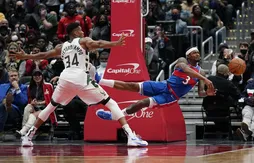 Bradley Beal enfonce les Bucks