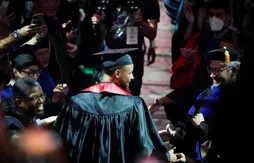 Une première dans l’histoire : Stephen Curry devient assistant GM en NCAA