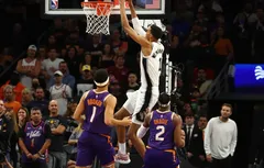 Exceptionnel, Victor Wembanyama (38 points) marche sur les Suns !!!