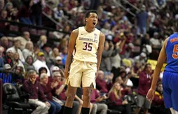 NCAA | Matthew Cleveland file à Miami