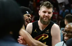 Héros du soir, Dean Wade se fait un prénom