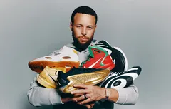 Stephen Curry met 70 paires de chaussures aux enchères !