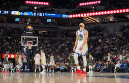 Steph Curry surpris d’être resté sur le banc lors du “run” des Wolves