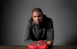 Kevin Durant tacle Under Armour… et l’action de la marque chute de 3,5%