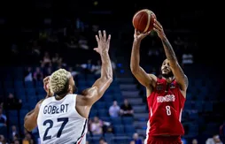 Adam Hanga jette l’éponge à l’EuroBasket