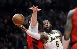 Menés de 25 points à la mi-temps, les Lakers renversent les Blazers après la pause !