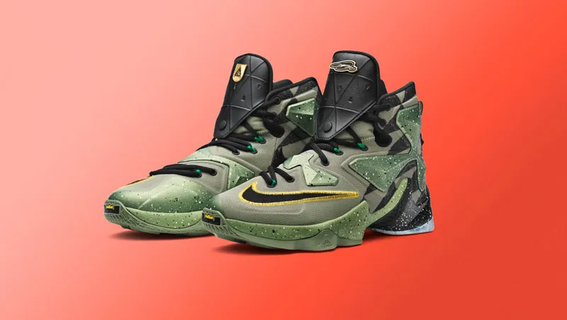 SP16_BB_LeBronXIII_NA_ASW_3QPair_52436