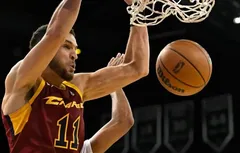 Pete Nance va finir la saison en “two-way contract”