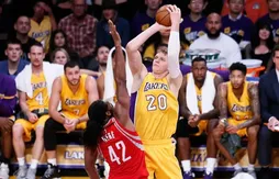 LA Lakers : Timofey Mozgov veut se battre pour sa place de titulaire