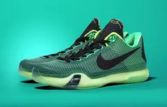 Nike : les Kobe X disponibles en version “vino”