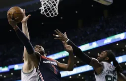 John Wall a fini par céder dans sa bataille avec Isaiah Thomas