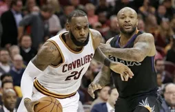 Cleveland – Phoenix : LeBron James distribue le caviar