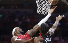 Bam Adebayo et le Heat enchaînent face aux Raptors