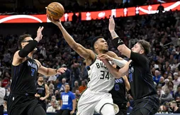 Le MVP de la nuit | Giannis Antetokounmpo sort les Bucks de l’enfer