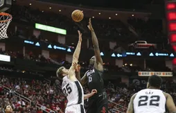 Avec un grand Clint Capela, Houston remporte le derby texan face aux Spurs