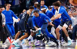 D’un shoot fou, Kyrie Irving abat les Nuggets au buzzer !