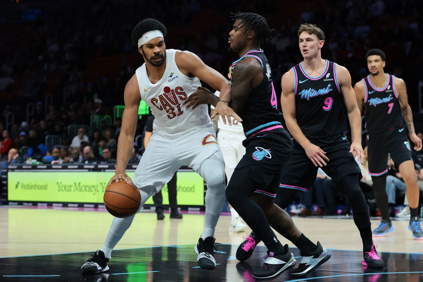 jarrett allen cavaliers heat