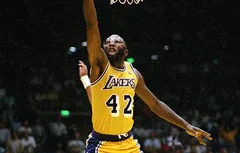Happy Birthday | James Worthy – On the Line