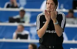 Les Pelicans engagent un assistant pour s’occuper du tandem Davis-Cousins