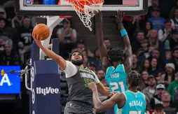 Chris Finch en colère contre “l’immaturité” de ses Wolves