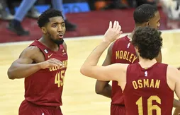 Donovan Mitchell s’est fait pardonner pour son “vol” de rebond