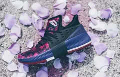 Adidas : c’est le printemps, la Dame 3 est recouverte de fleurs