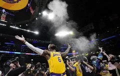 Que signifie la déclaration de Rich Paul après l’option activée de LeBron James ?
