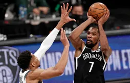 Kevin Durant continue de marcher sur l’eau