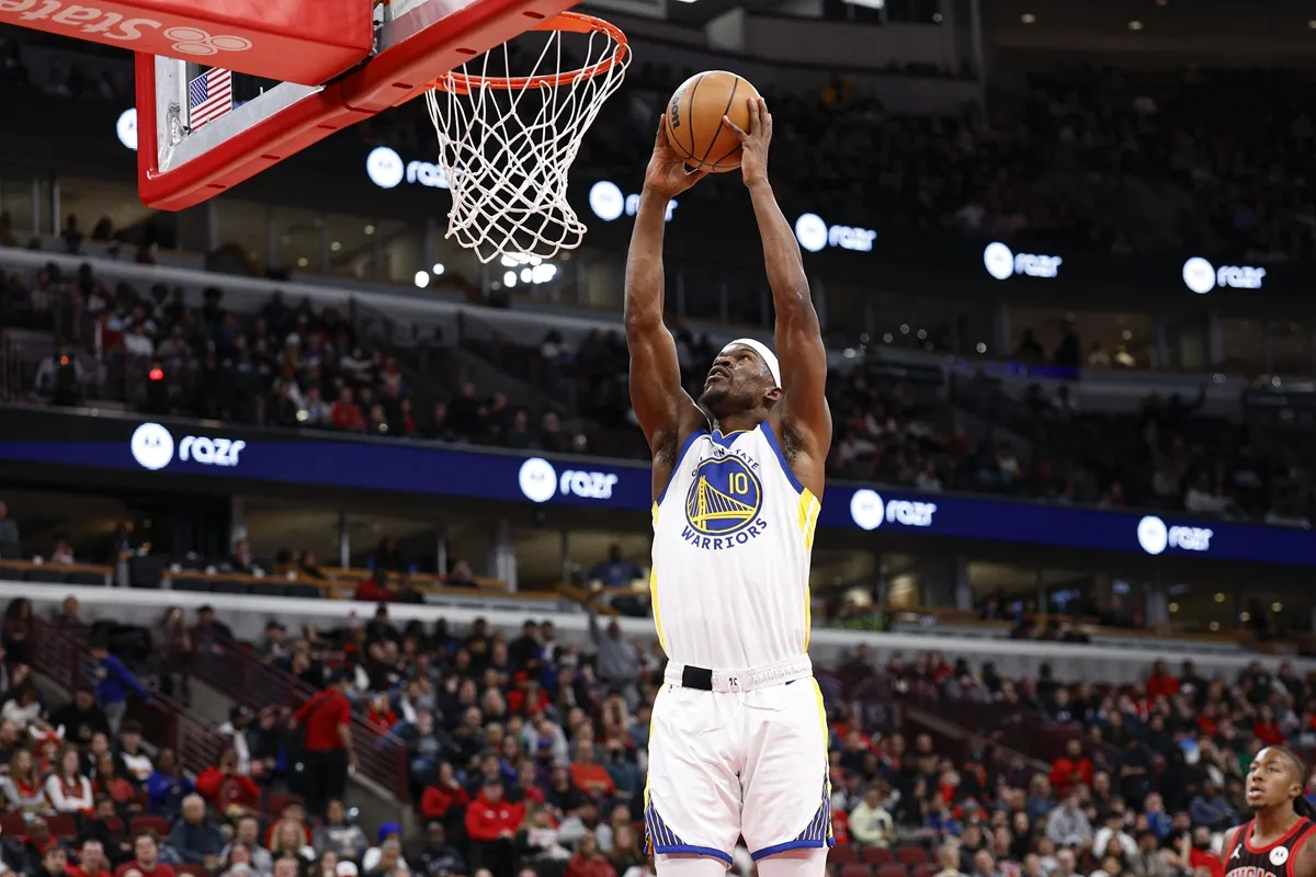 Jimmy Butler (Warriors) contre les Bulls