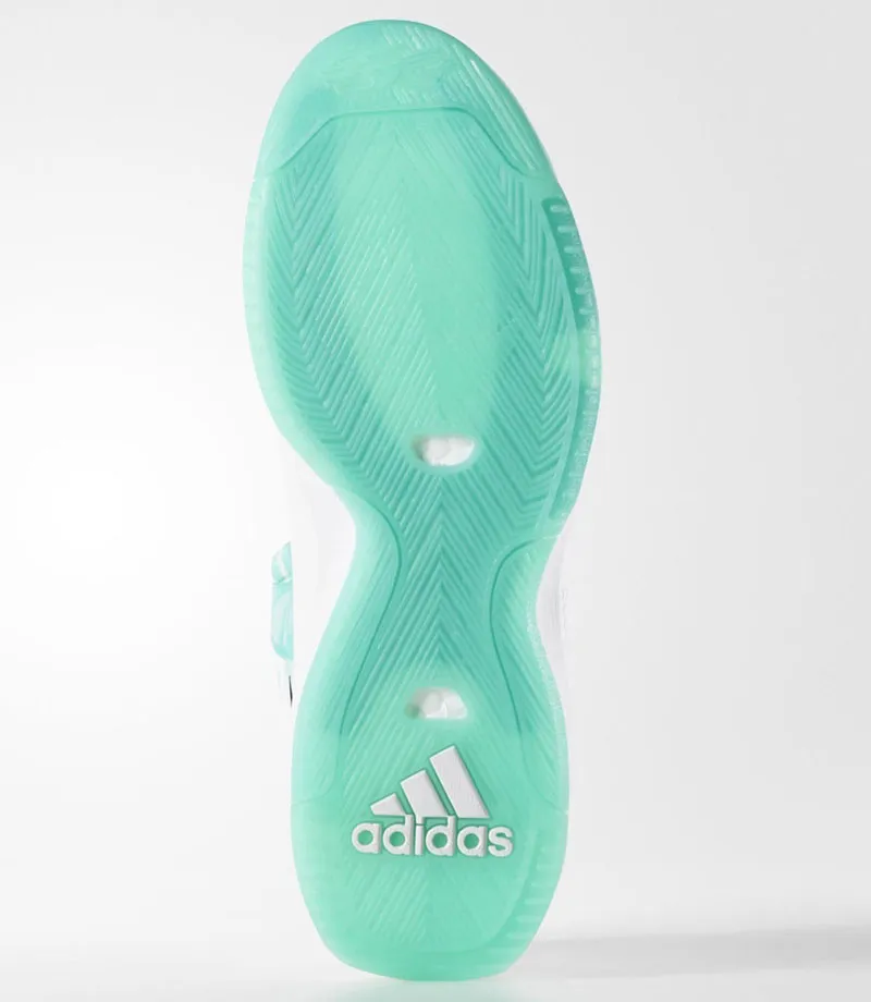 The-Christmas-adidas-D-Rose-6-Unwrapped-3