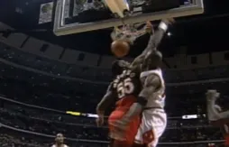 Dikembe Mutombo persiste et signe : “Michael Jordan ne m’a jamais dunké dessus”