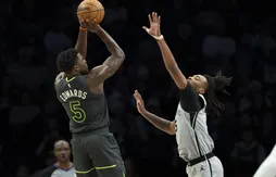 Les Wolves signent le hold-up parfait face aux Spurs !