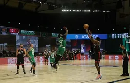 Et soudain, le ballon est arrivé dans les mains d’O.G. Anunoby…